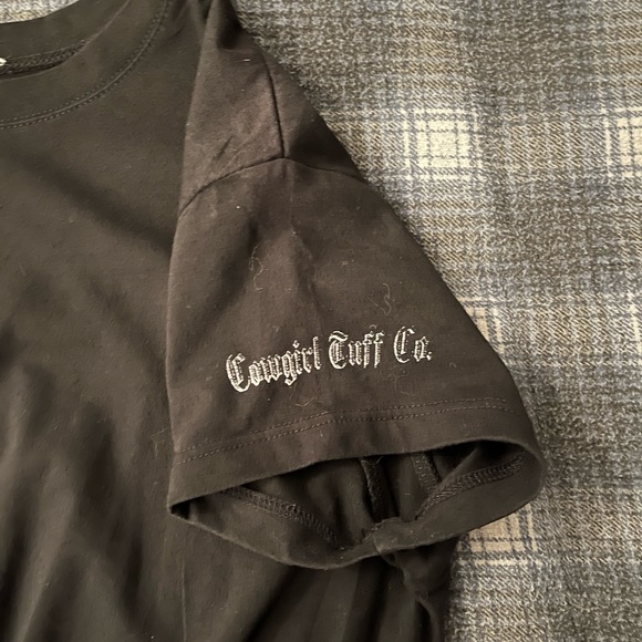 Vintage Cowgirl Tuff t-shirt - Picture 2 of 4